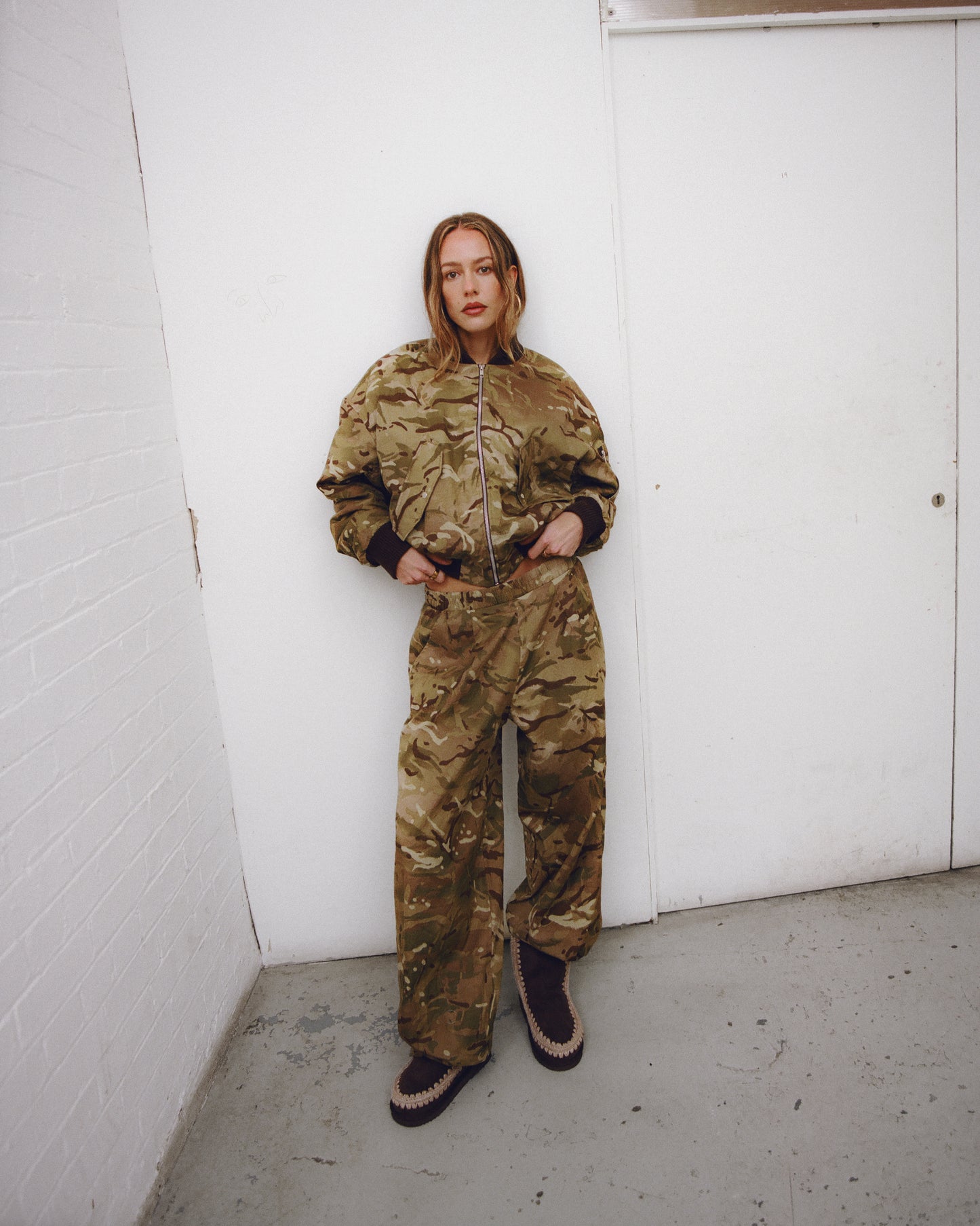 V1 0125 / Camo Pant