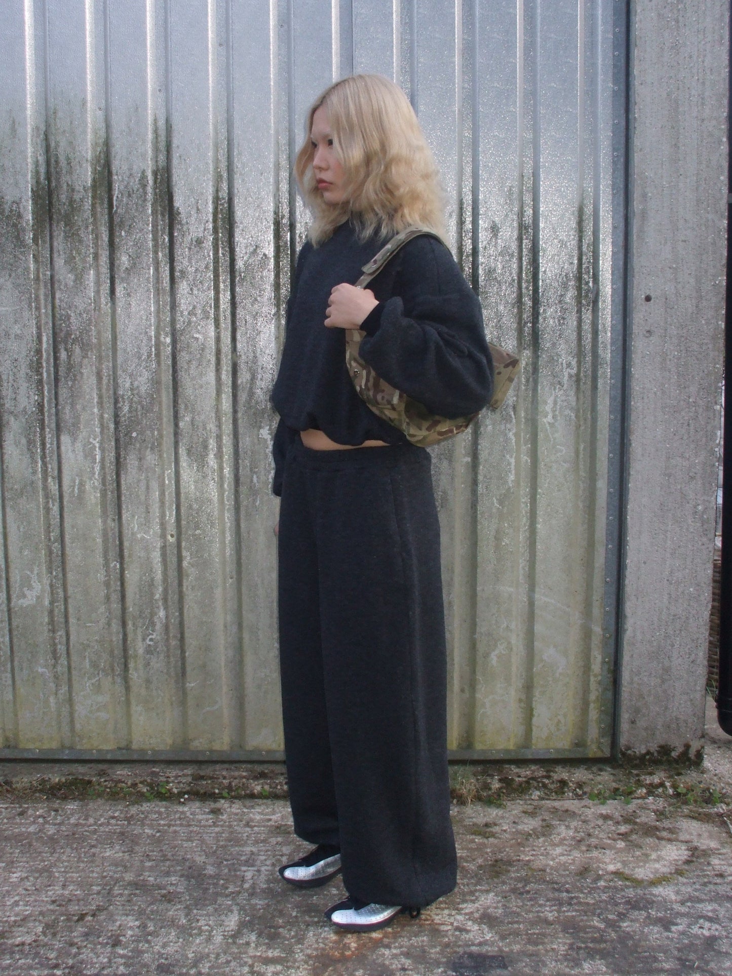 V2 0525 / Moto Wool Sweatpant