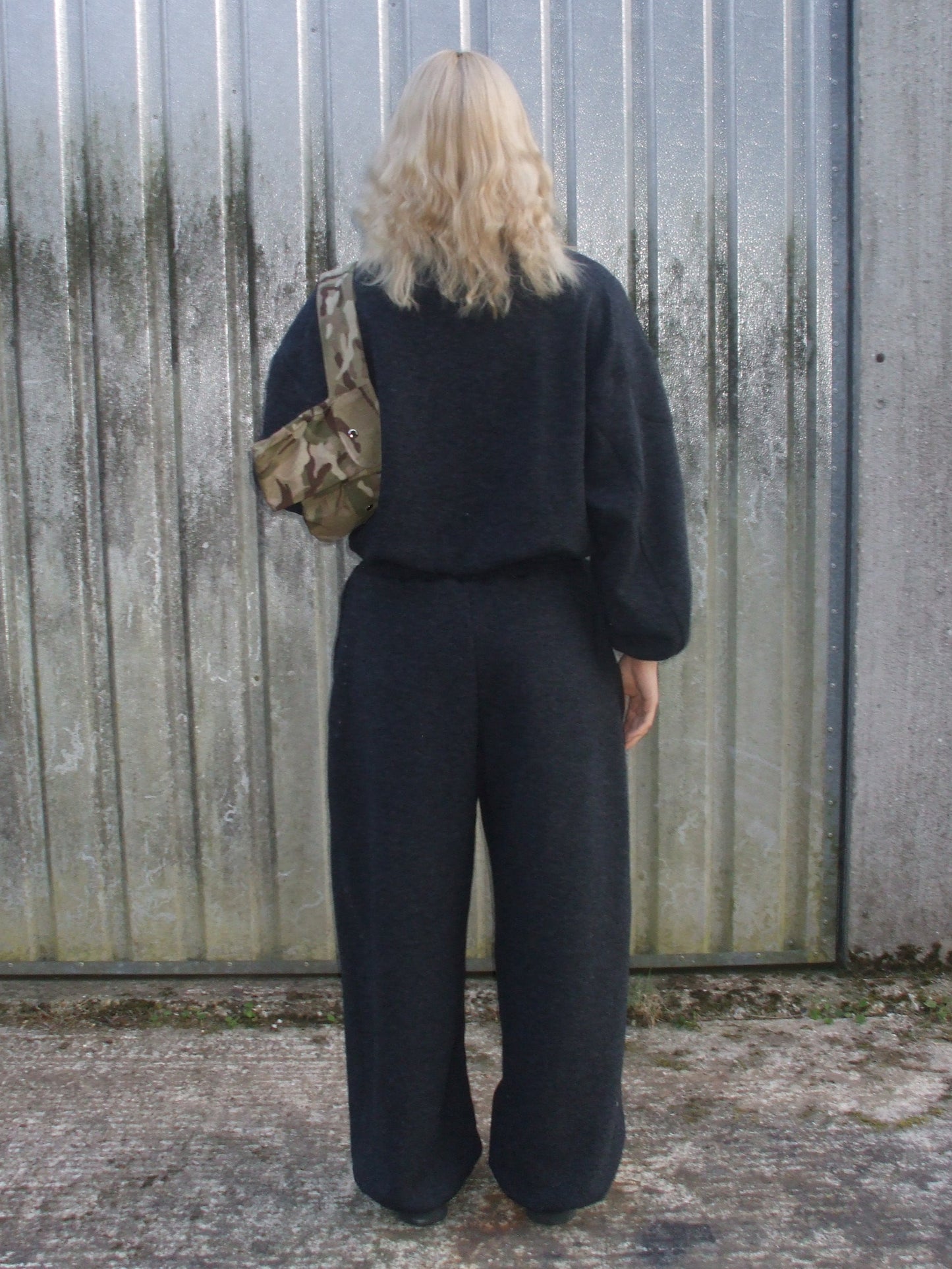 V2 0525 / Moto Wool Sweatpant