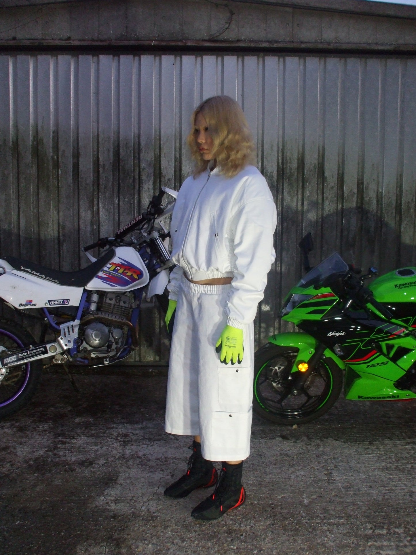V2 0525 / Moto Long Shorts