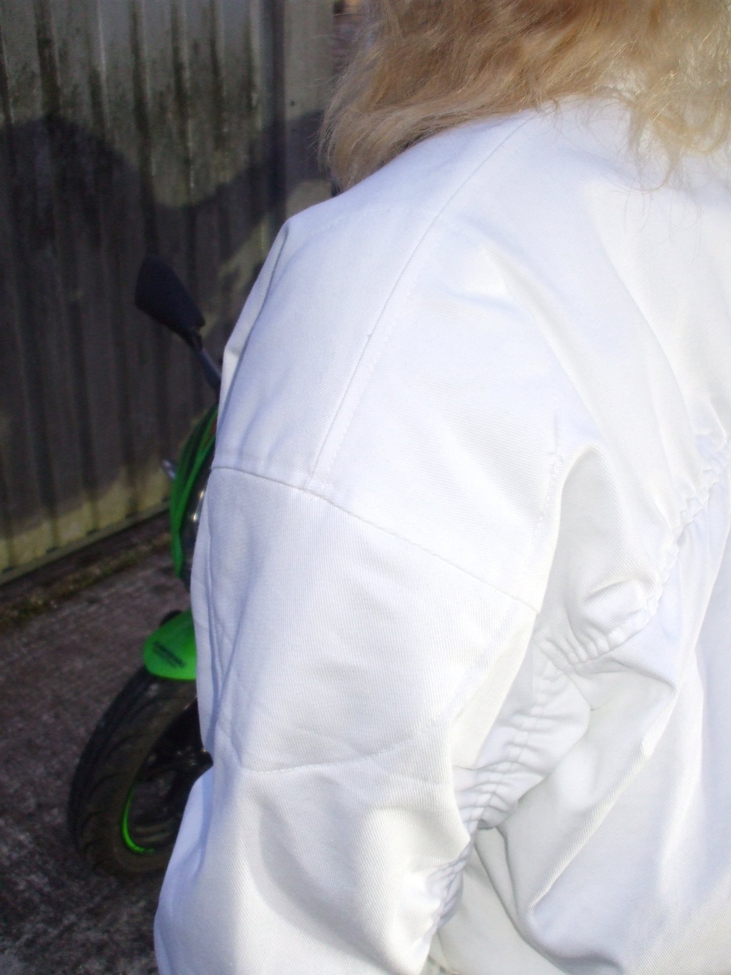 V2 0525 / Moto Bomber