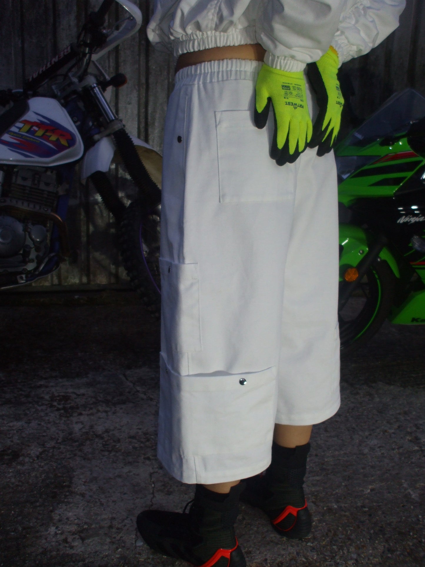 V2 0525 / Moto Long Shorts