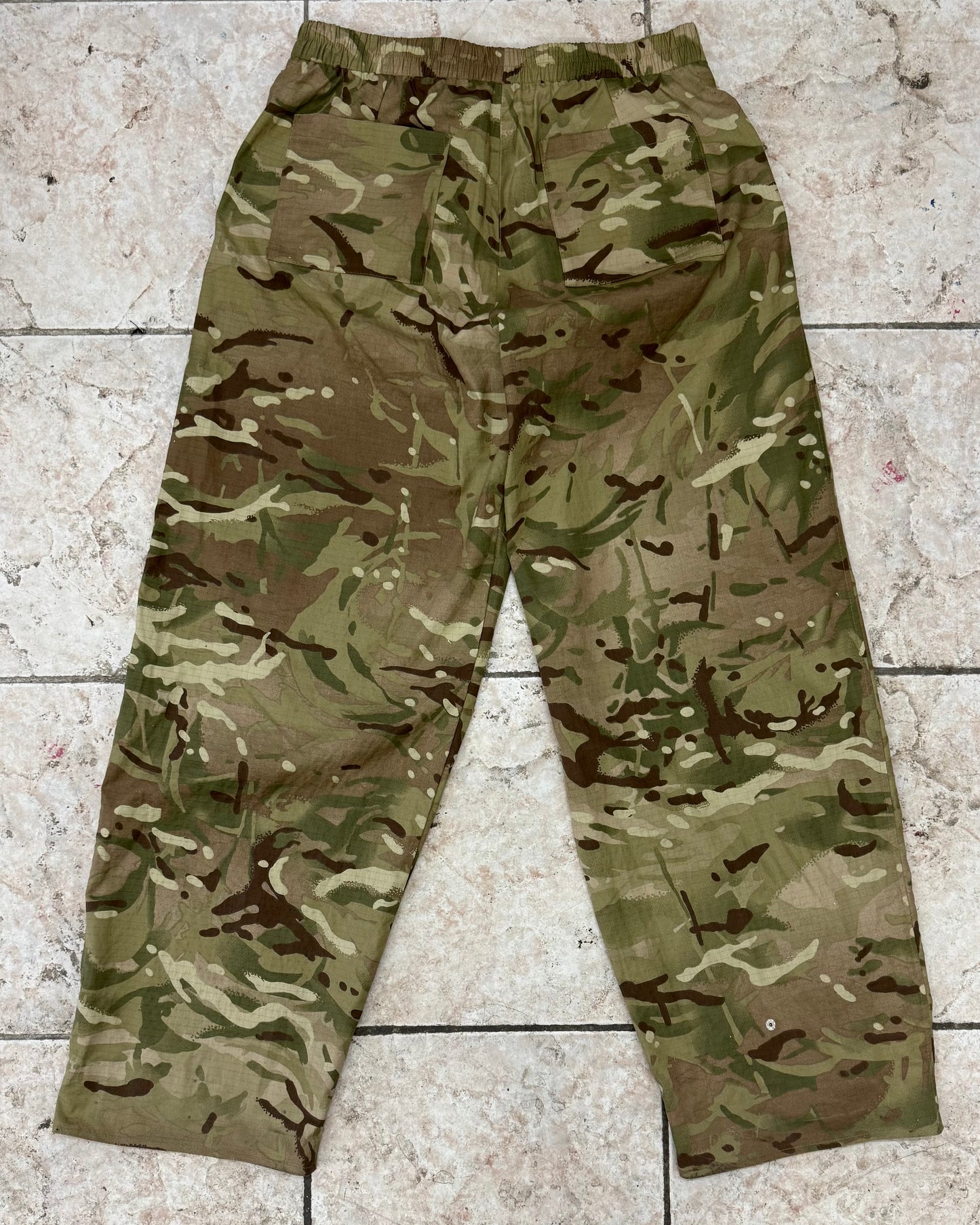 V1 0125 / Camo Pant
