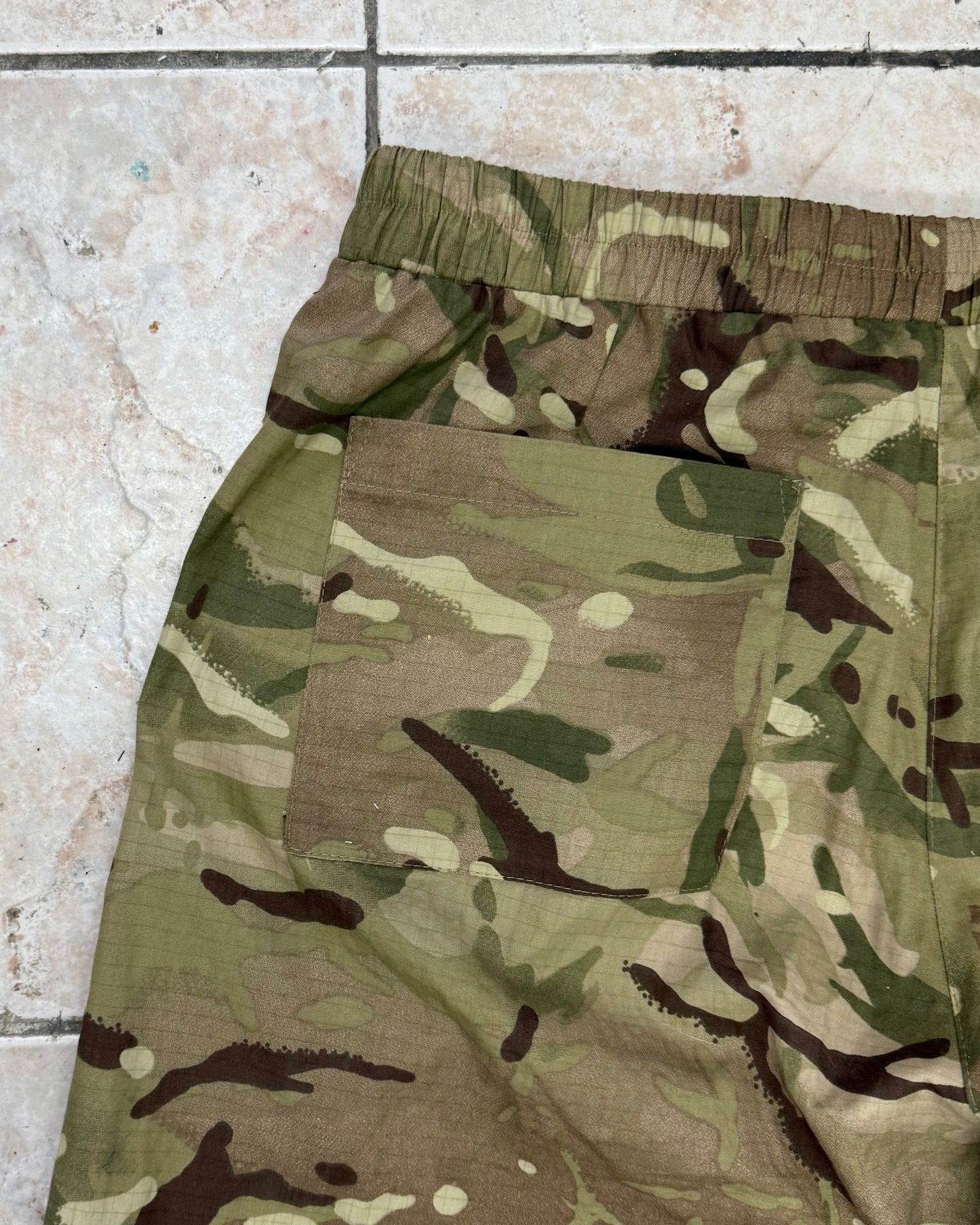 V1 0125 / Camo Pant