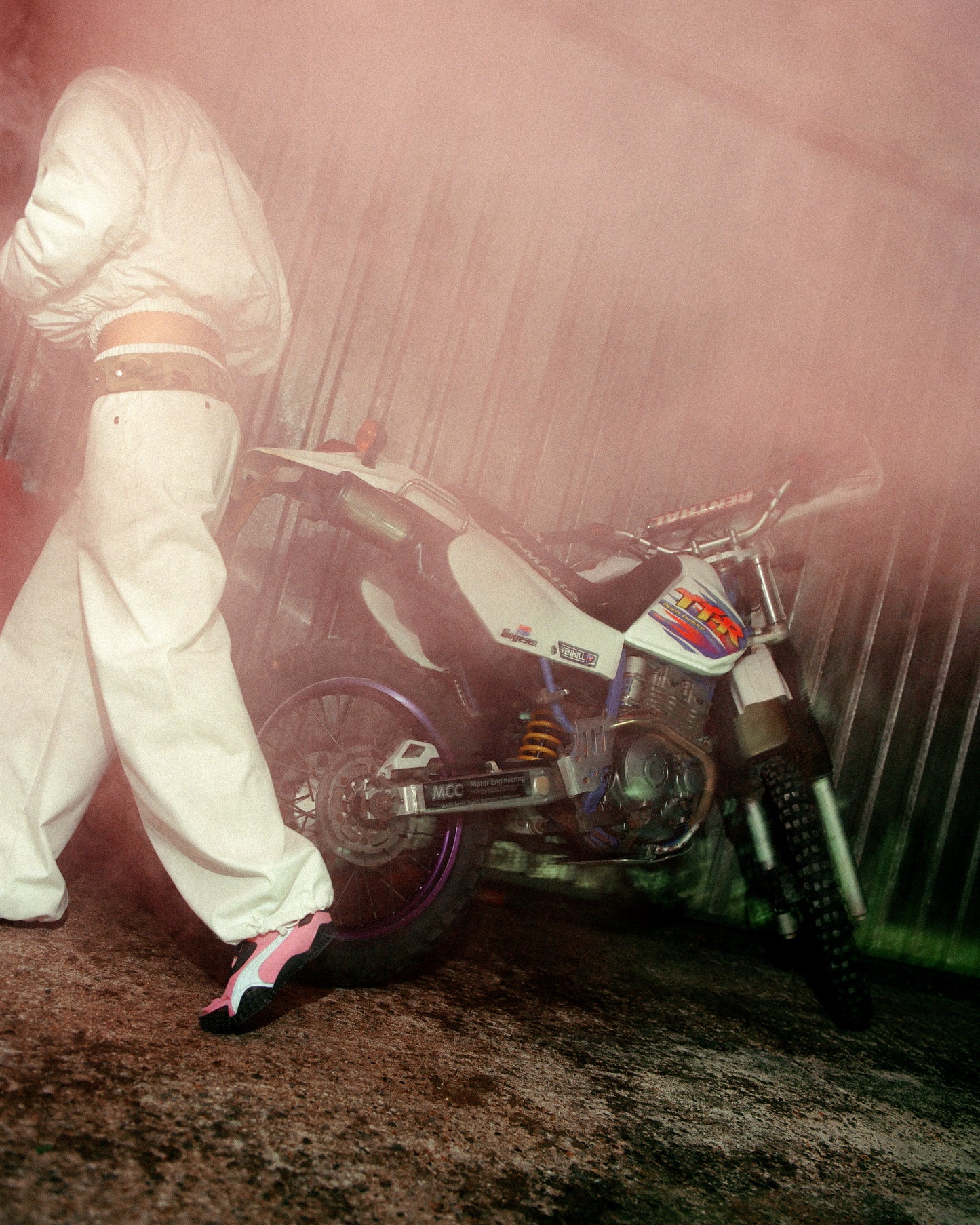 V2 0525 / Moto Pant